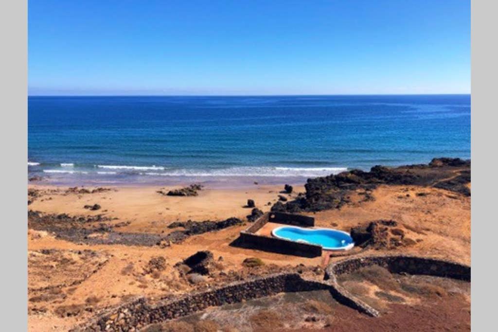 Playa Marina Ocean View Eco Bungalow Arrieta  Exterior foto